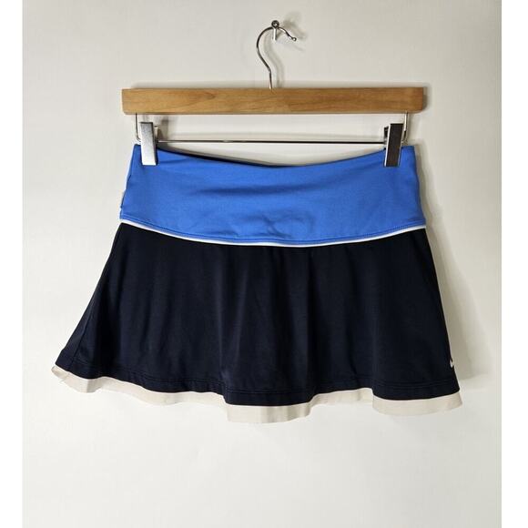 Nike Skort Women Small Blue Navy Pull On Skirt Stretch Dri-Fit Sportwear Tennis - Picture 1 of 6